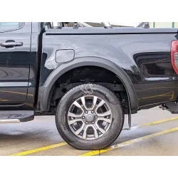 Aletines "Slim-Line" en ABS +25mm (6 piezas) (sólo 2019-) SER 4X4