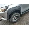 Aletines XXL en ABS negro +40mm para Toyota Hilux ''Revo'' 2016-2021